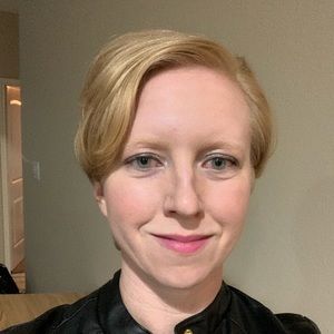 Meet your Posher, Leigh